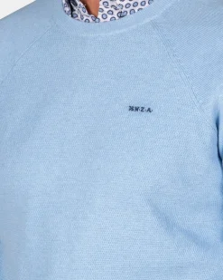 Blauwe effen pullover met ronde hals