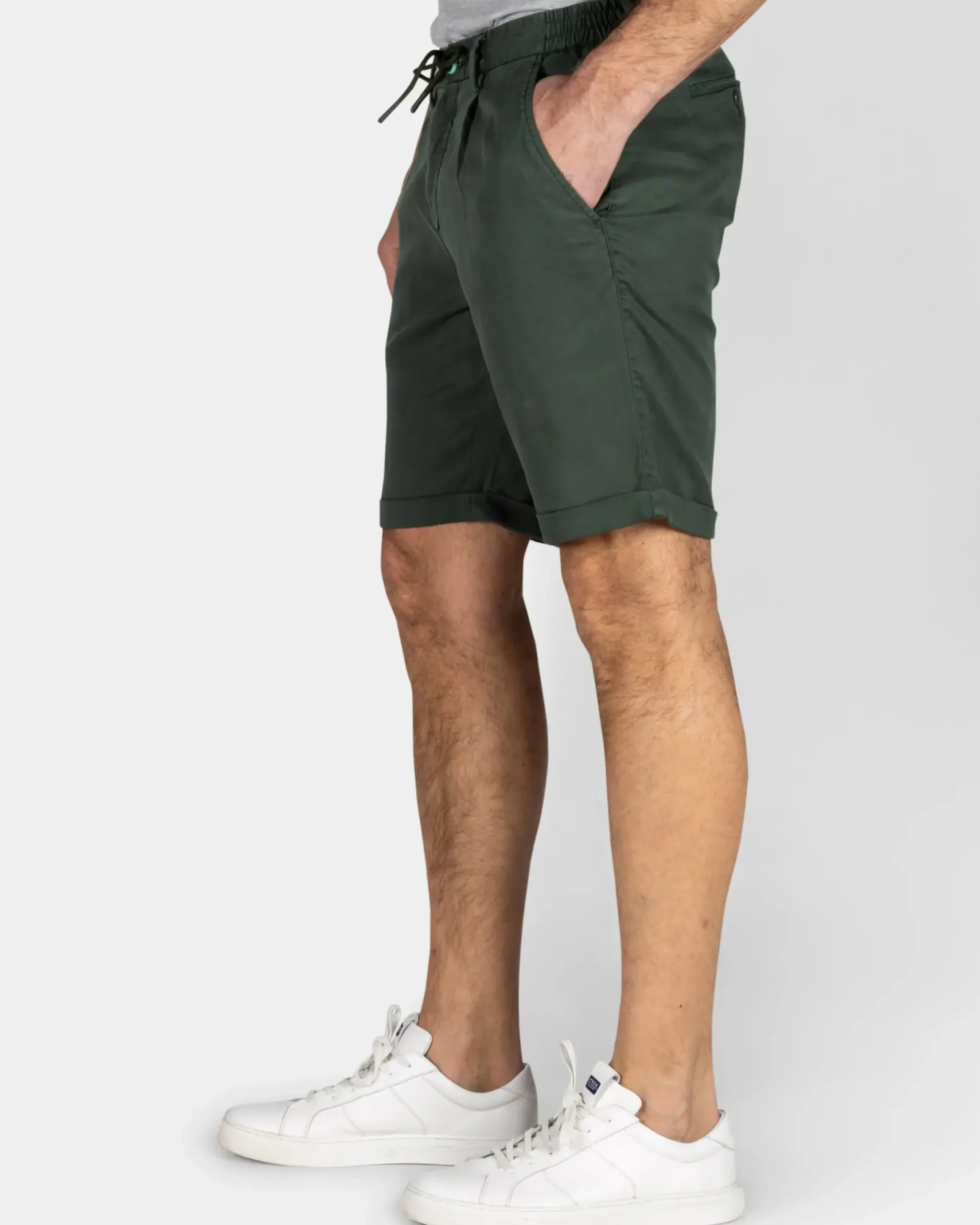 Groen chino short met stretch