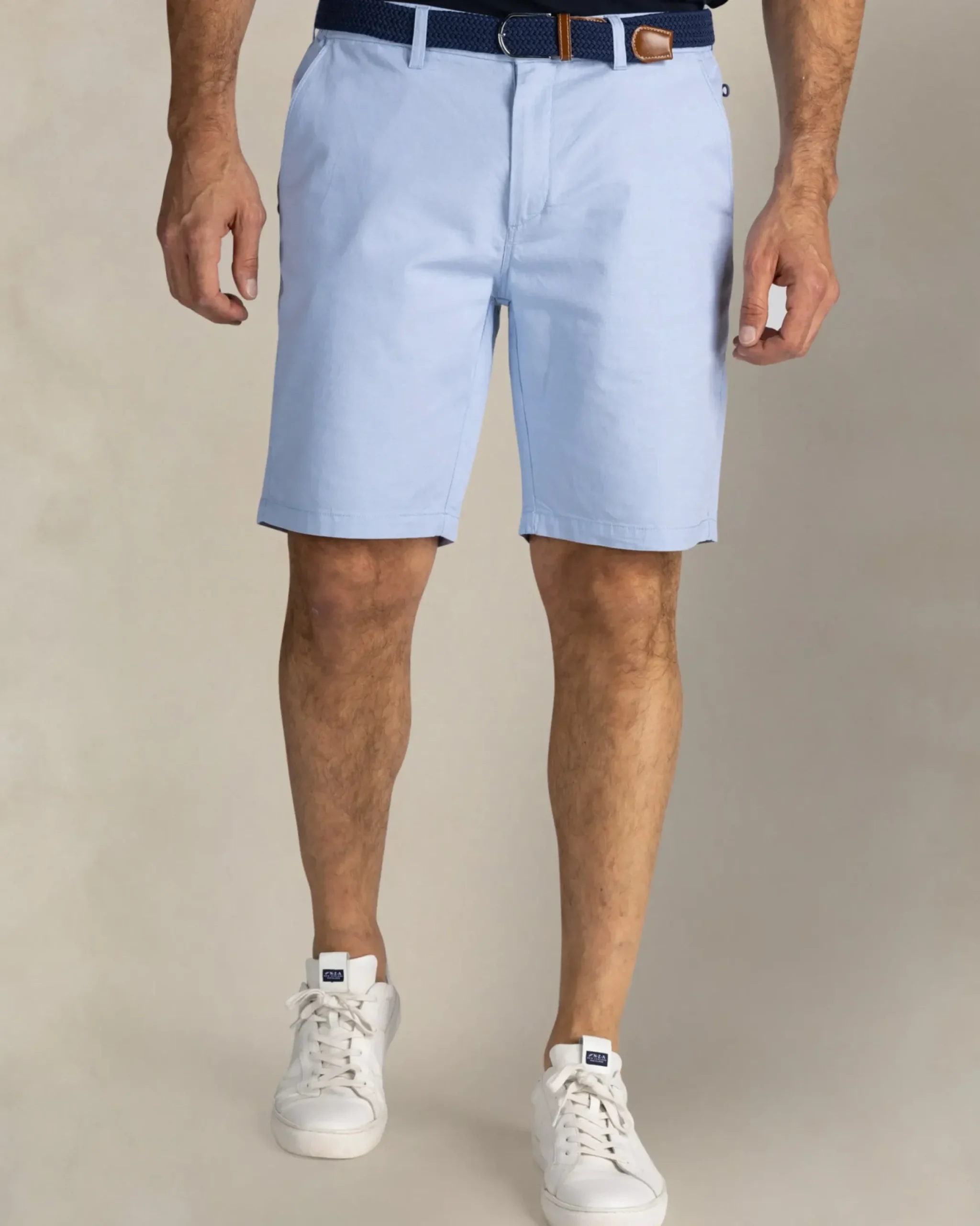 Lichtblauwe katoenen short met stretch