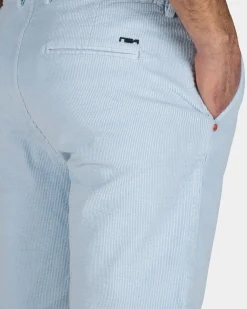 Lichtblauwe korte broek van rib