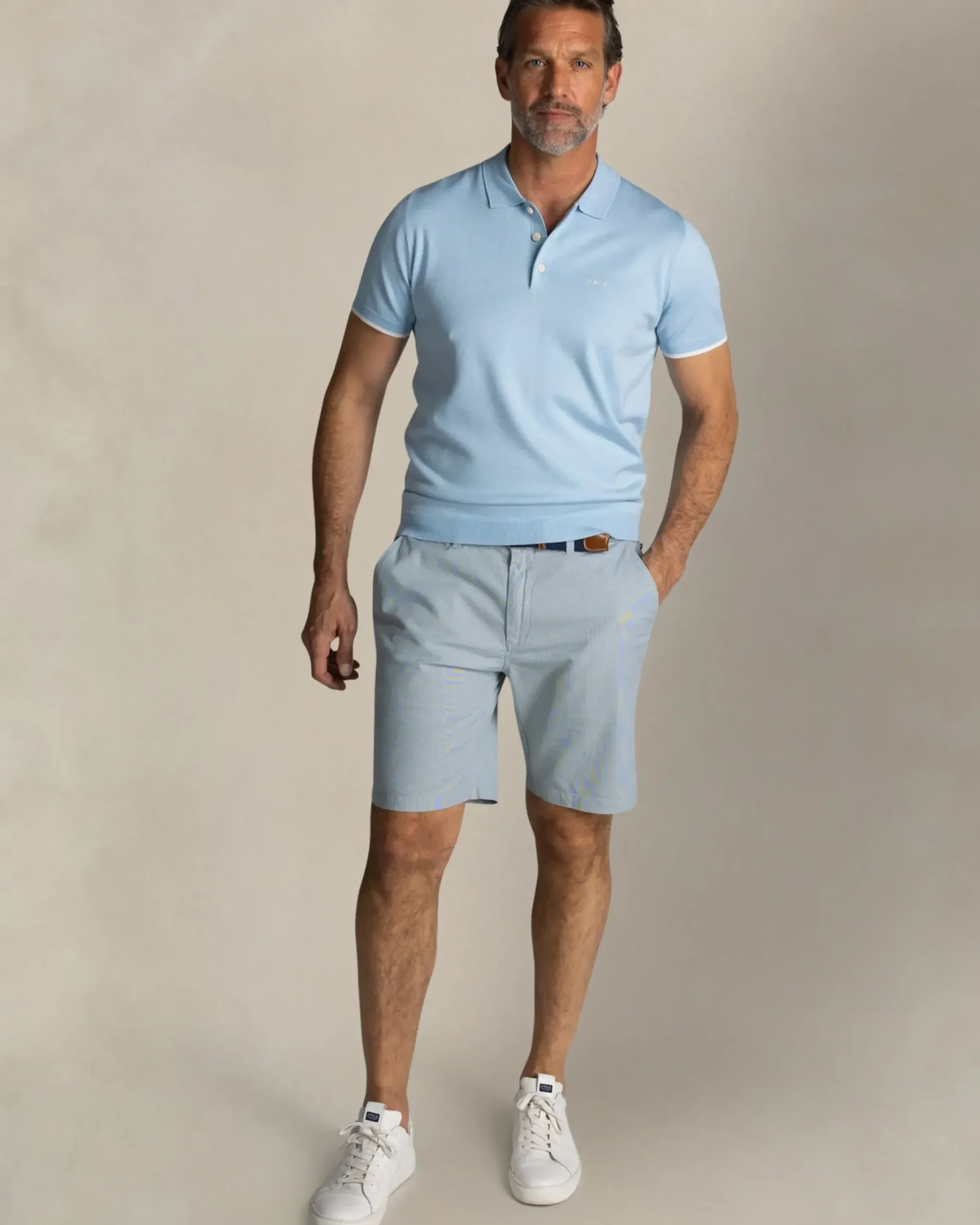 Lichtblauw klassiek poloshirt