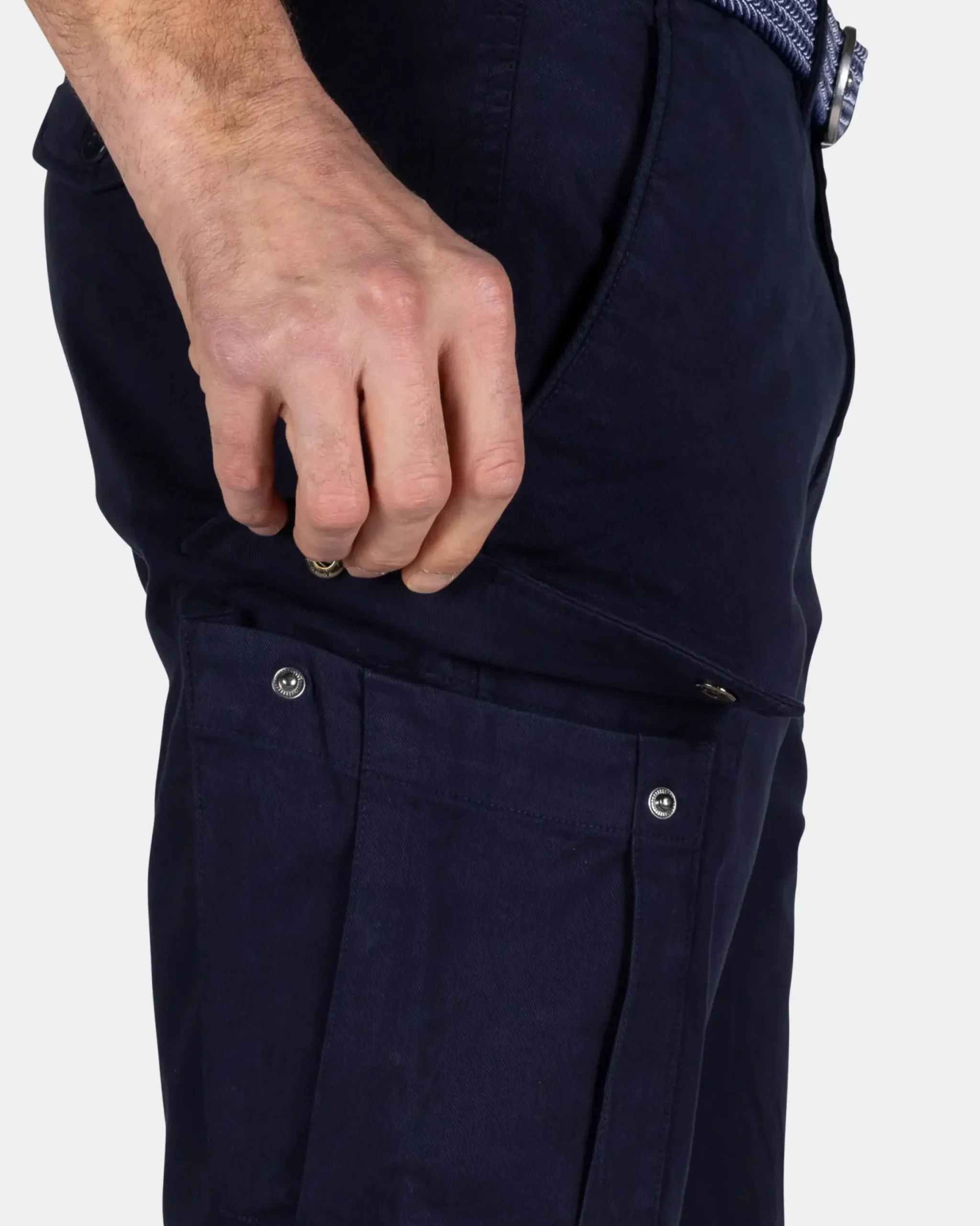 Navy cargo short