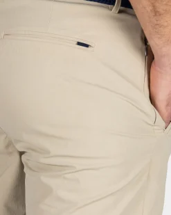 Sportieve zandkleurige short