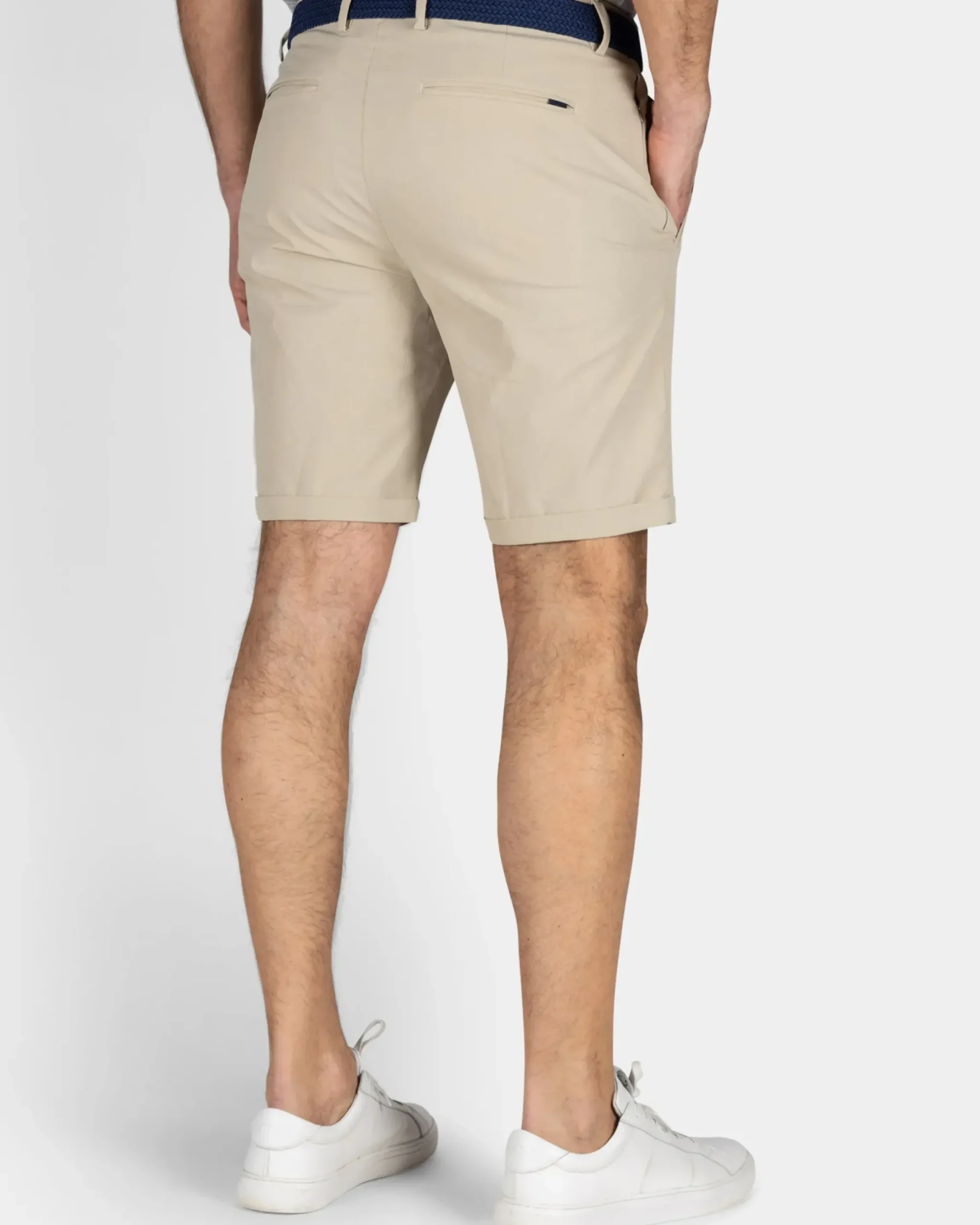 Sportieve zandkleurige short