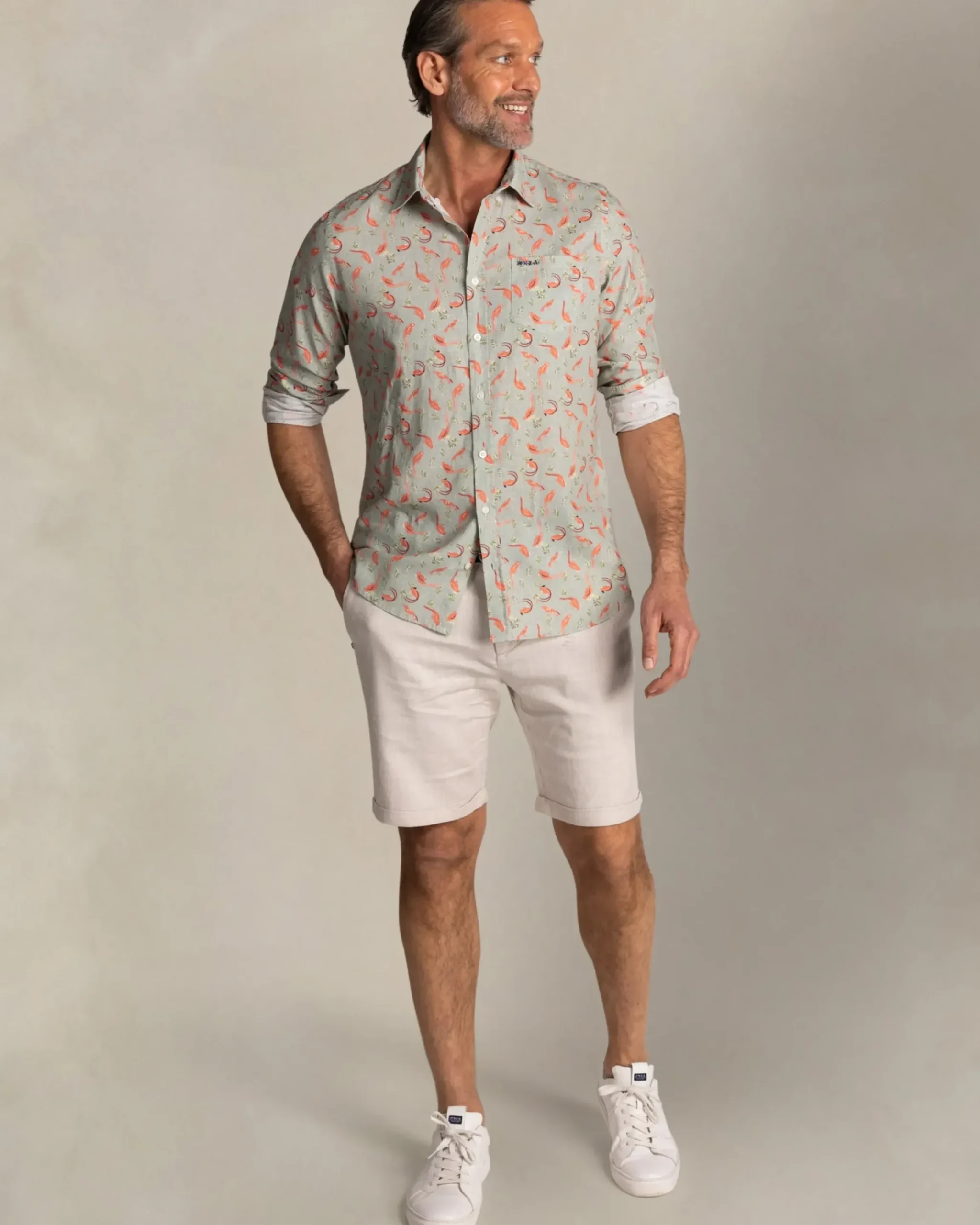 Taupe overhemd met oranje grafische print