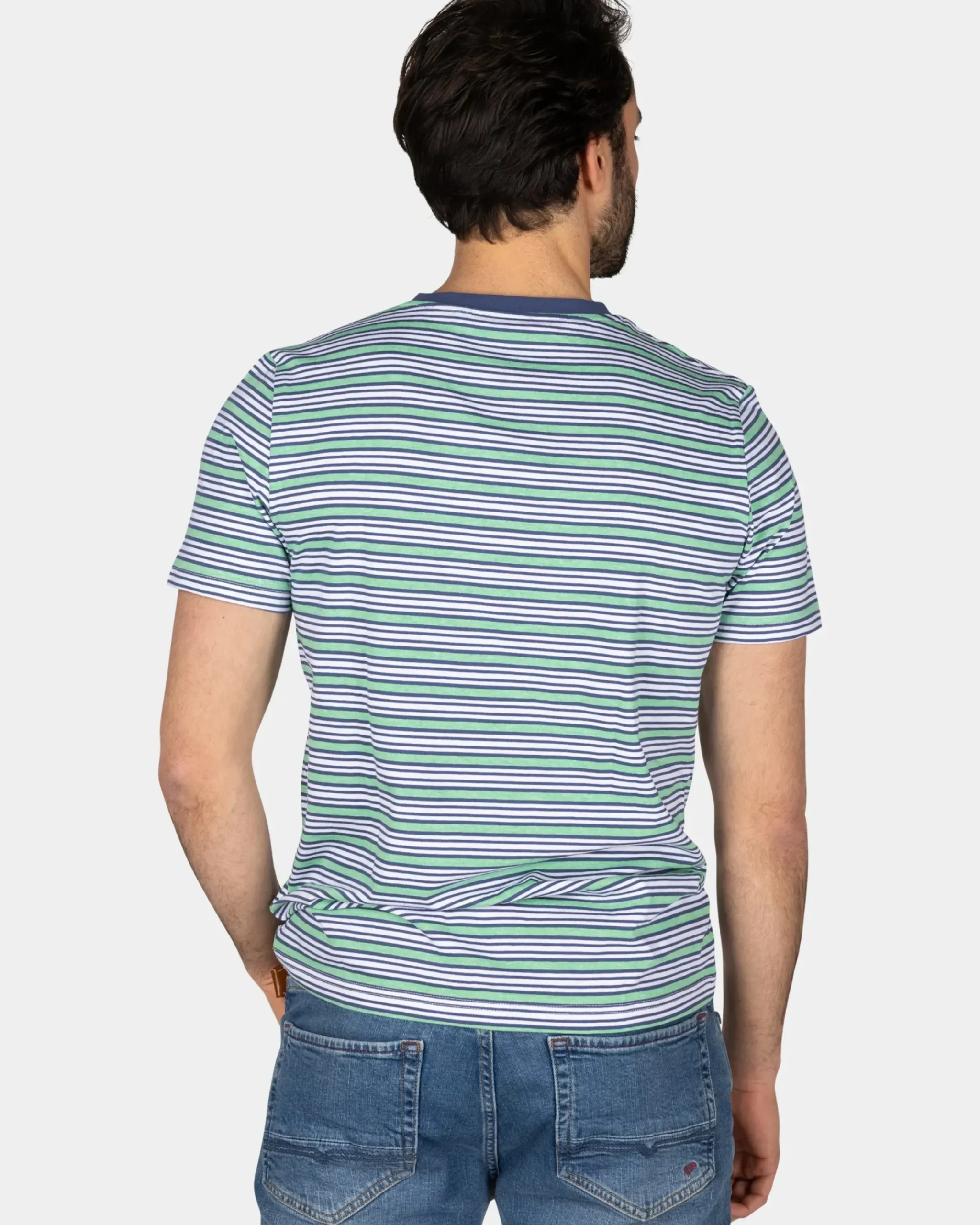 T-shirt met blauwe strepen