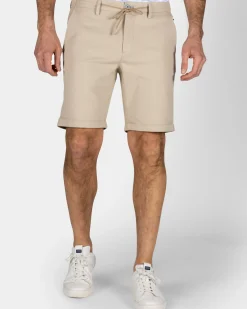 Zandkleurige chino short met stretch